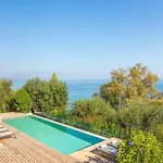 Villa Apanemia Mare